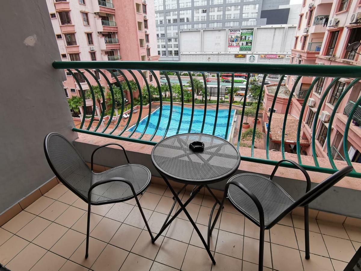 Jack'S Condoapartment @ Marina Court Resort Condominium Kota Kinabalu Exteriör bild